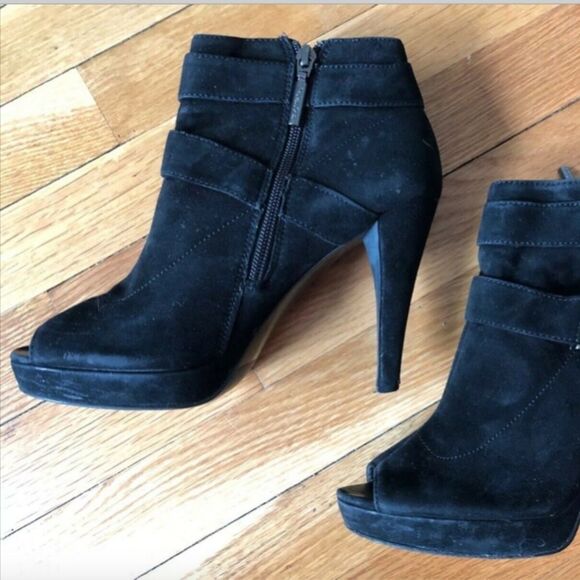 Calvin Klein Black Suede Ankle Booties Boots 7.5 - Picture 6 of 10